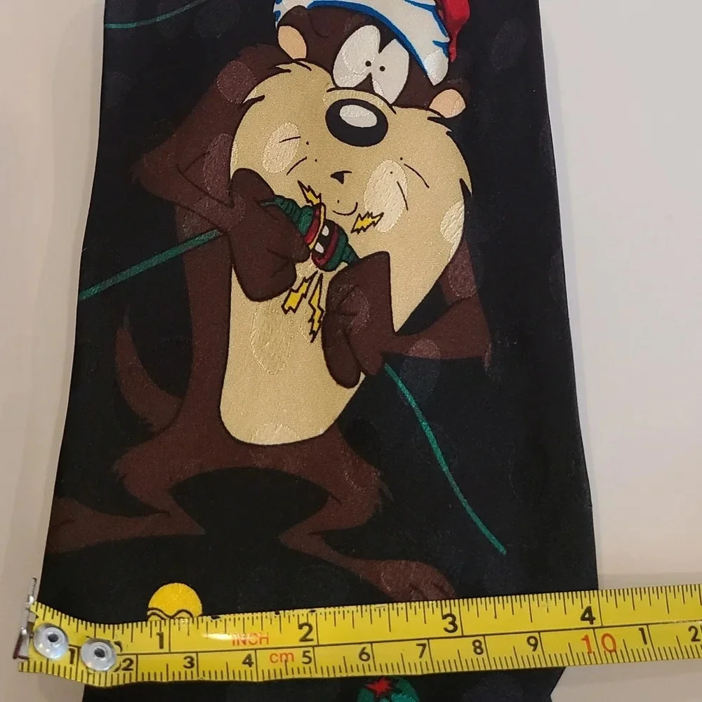 1995 Warner Brothers St. Christmas Tie  Looney Tunes  Taz Tasmani